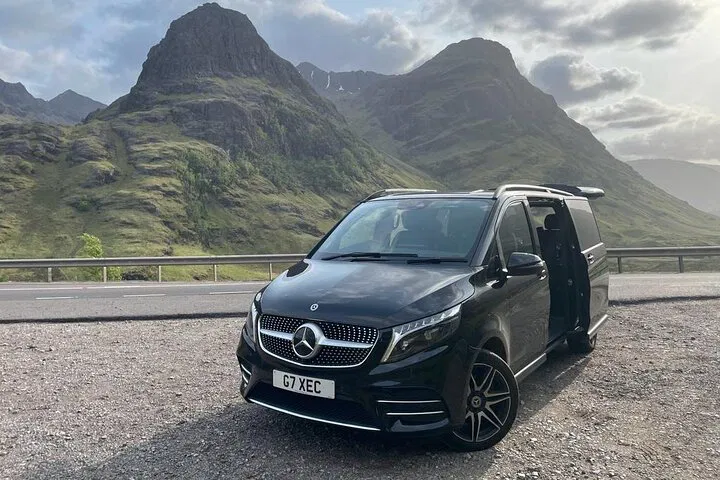 Stress-Free Edinburgh Airport to Glasgow Transfer: Luxury & Comfort Awaits
