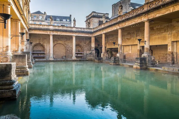 Journey Through Time: Stonehenge & Bath Guided Tour from London