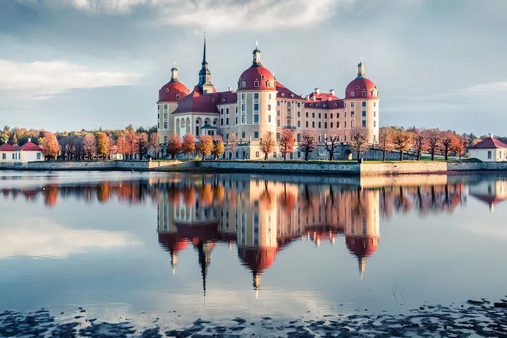 Uncover Dresden & Moritzburg: A Personalized Cultural Day Trip from Berlin