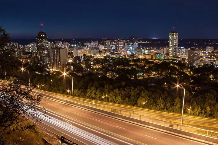 Unleash Toronto's Secrets: The Hamilton Hopper Scavenger Hunt!