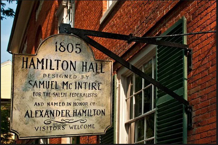 Salem Ghost Tour: Spooky Self-Guided Audio Adventure