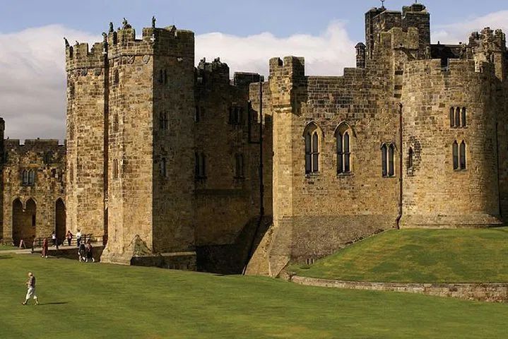 Edinburgh: Harry Potter & English Castle Tour (Italian)