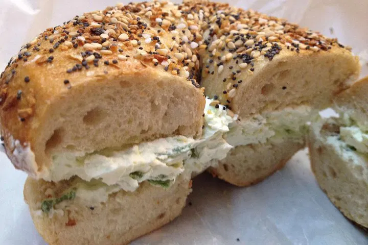 Lower East Side Bagel Tour: A Deliciously Historic NYC Adventure