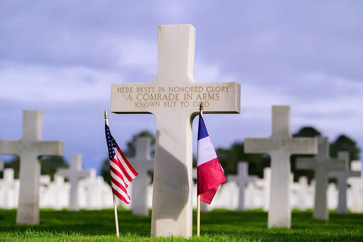 Normandy D-Day Beaches Tour from Paris