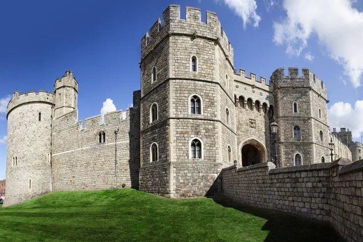 Uncover British History: Windsor, Stonehenge & Salisbury Adventure!