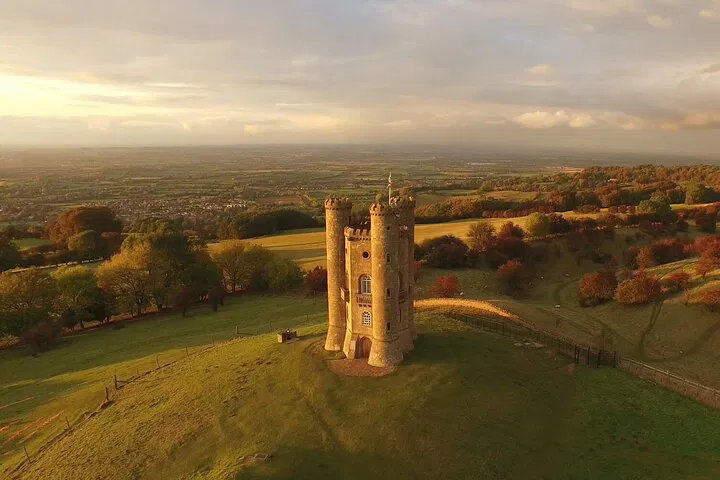 Unlock Cotswolds' Secrets: A 7-Day Treasure Hunt Adventure