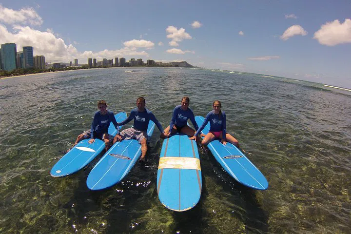 Hang Ten in Paradise: Ala Moana Surf Lessons Await!