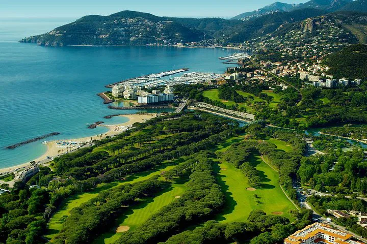 Luxury Private Transfer: Nice Airport to Mandelieu-la-Napoule