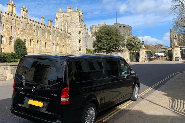 Seamless Post-Cruise: Southampton to London via Royal Windsor