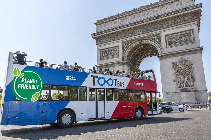 Parisian Luxury: Private Tour, Open Bus & Exclusive Shopping Spree