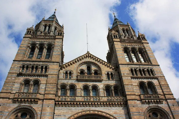 Natural History Museum: Family-Friendly Private Tour