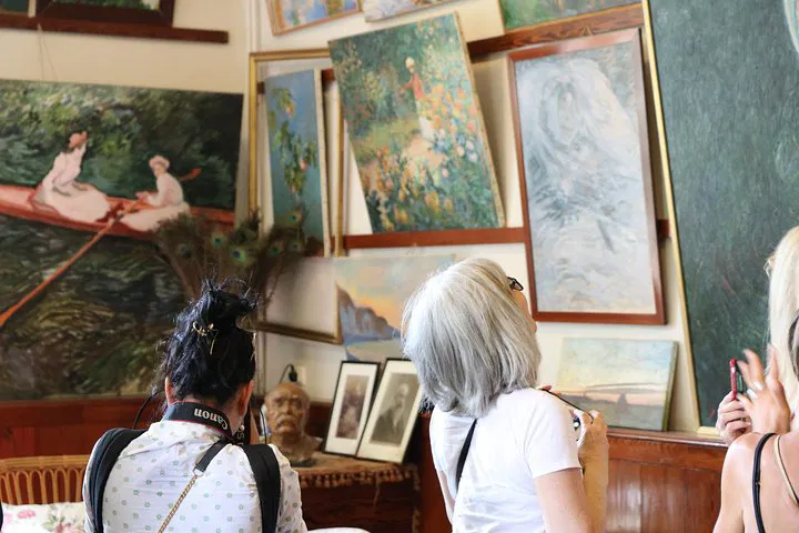 Versailles & Giverny: A Royal & Impressionist Journey from Paris