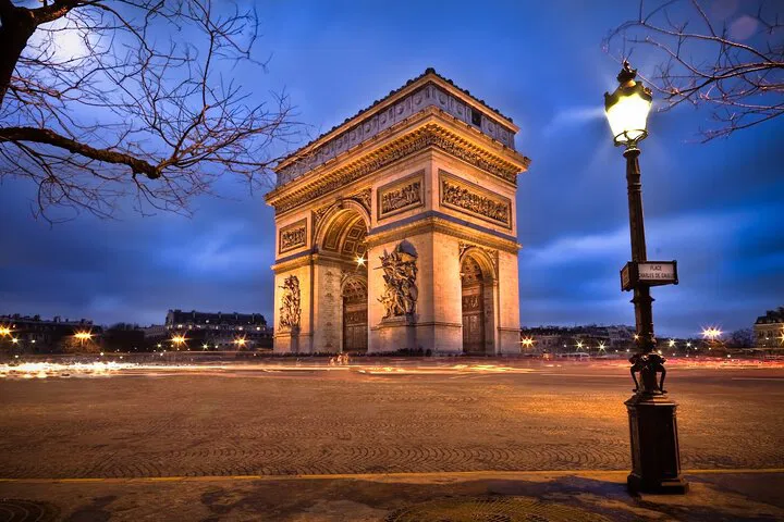 Effortless Paris Departure: Private Transfer to Orly Airport