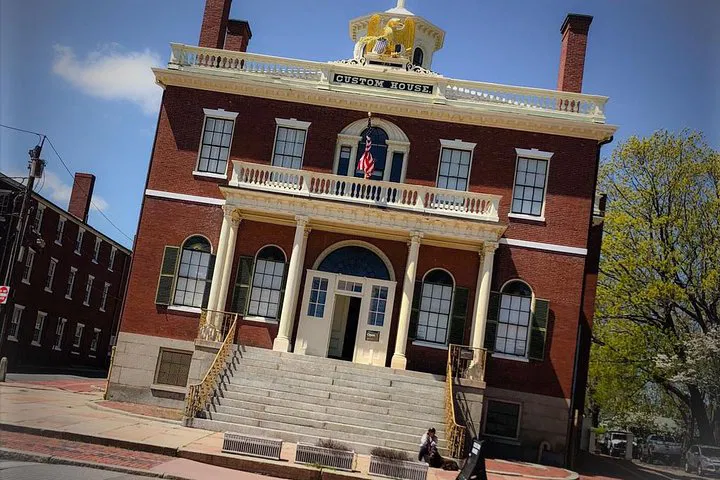 Salem History Walk: Witches, Revolution & Maritime Tales