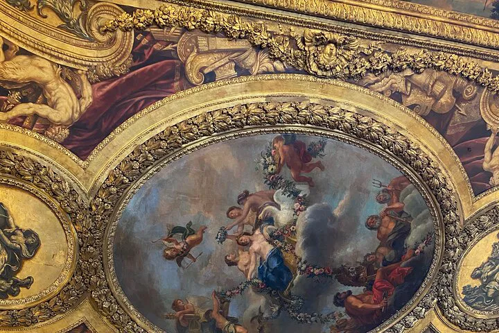 Versailles Palace: Unveiling Royal Secrets with Skip-the-Line Access