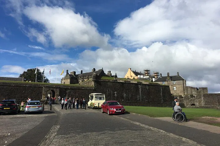 Unveiling Scotland's Gems: A Luxurious Private Day Tour from Glasgow