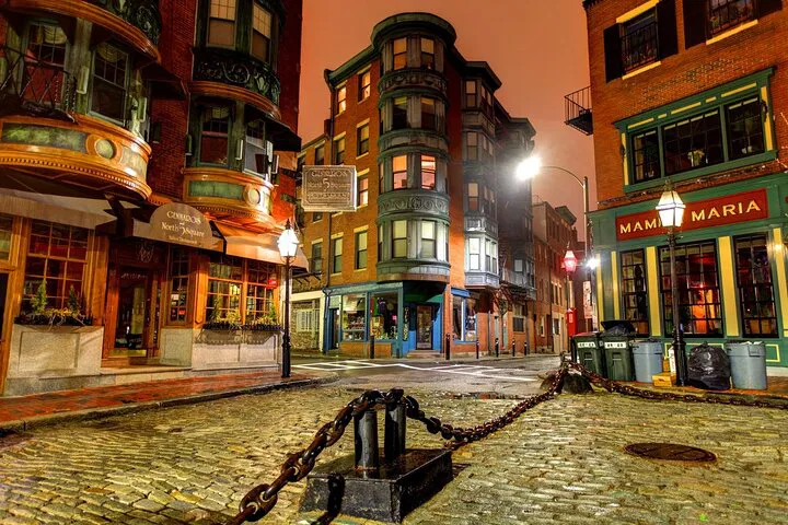 Boston Food & History: Private Freedom Trail & North End Tour