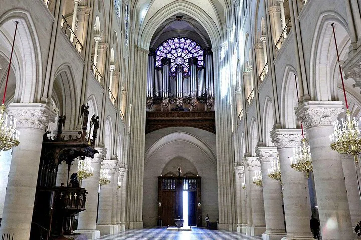 Notre Dame Cathedral: Skip-the-Line Tour