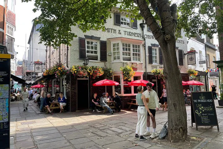 Ted Lasso Tour: Walk Richmond's TV Film Locations