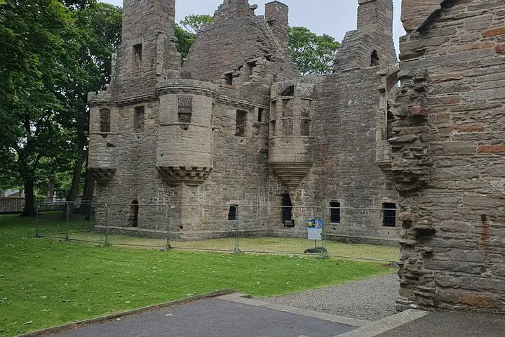 Uncover Orkney's Past: A Kirkwall Walking Tour Through Time