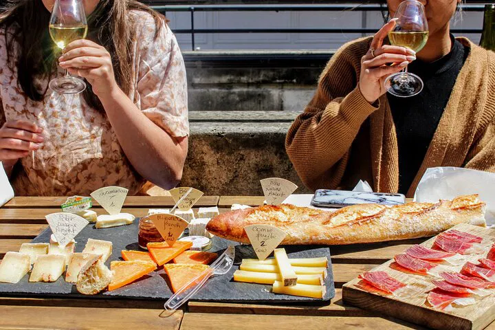 Paris Food Tour: Taste of Saint-Germain
