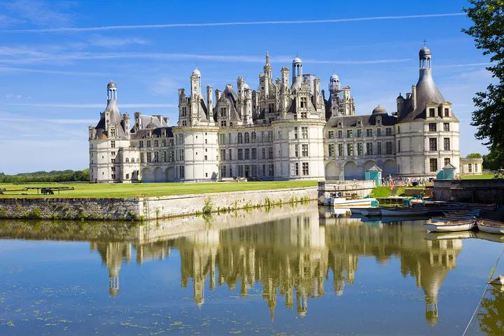 Loire Valley Castles: A Royal Day Trip from Paris