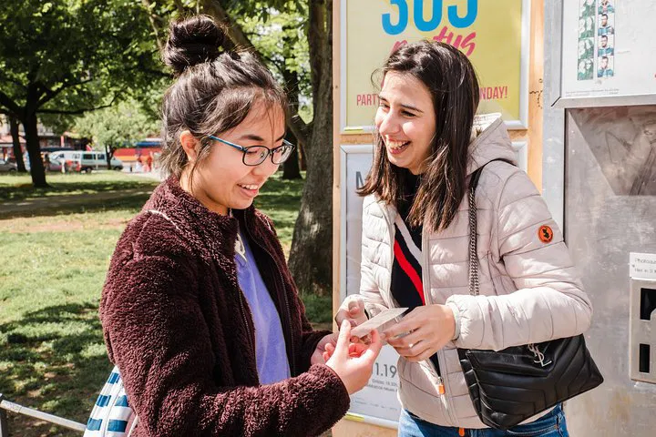Unscripted Berlin: Personalized Half-Day Tour with a Local