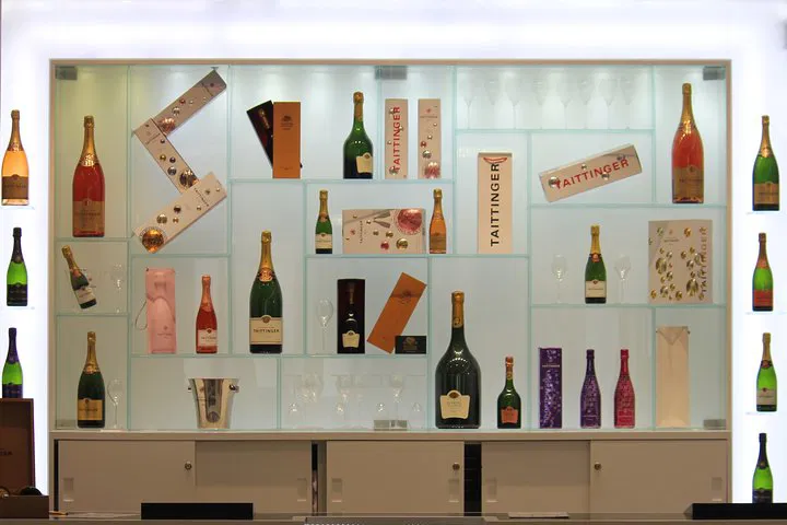 Champagne Tour: Taittinger & Family Vineyards (Private)