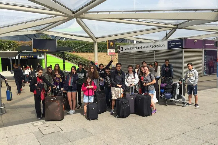 Stress-Free Stansted: Private London Transfers Await!