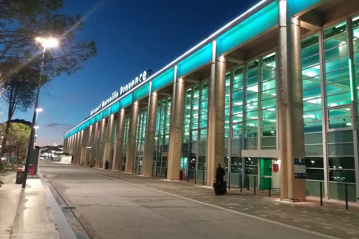 Stress-Free Marseille Airport Transfer to Your Coastal Getaway