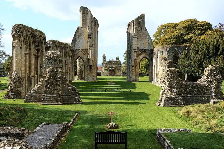 Somerset's Treasures: A Private Day Trip to Glastonbury, Wells & Cheddar Gorge