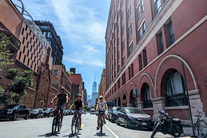NYC's Radical History: Bike Tour of Hidden Gems!