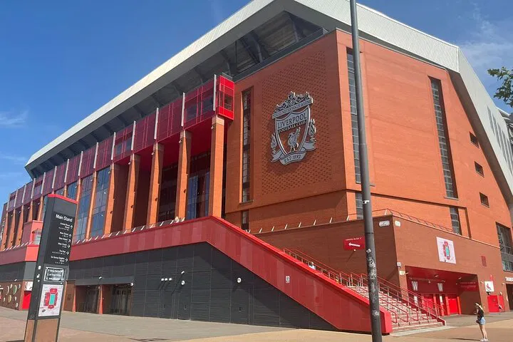 Liverpool FC Tour: Anfield & Goodison Park - Private!