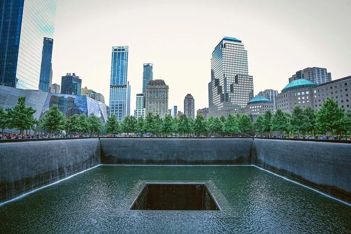 Reflect & Remember: 9/11 Ground Zero & Historic Manhattan Journey