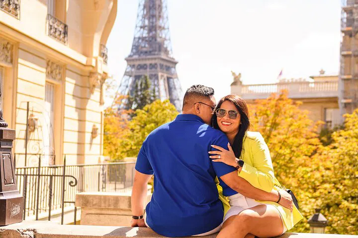 Capture Your Parisian Fairytale: Private Proposal Photo Shoot