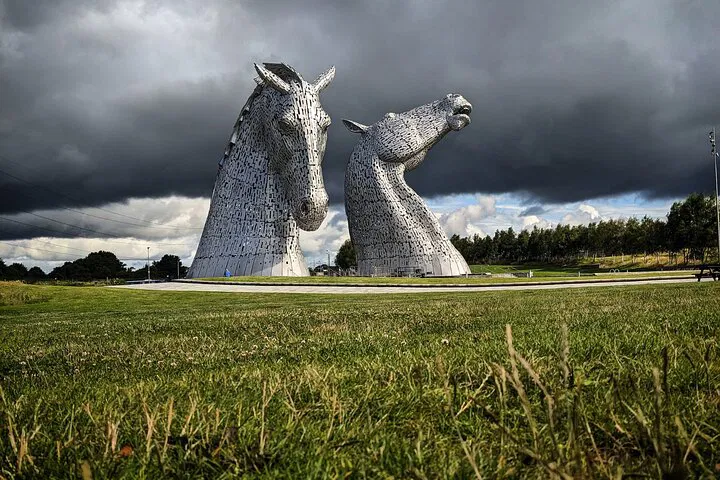 Unveiling Scotland's Majesty: A Stirling Castle, Highlands & Whisky Private Tour