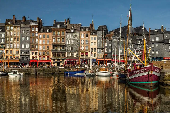 Giverny & Honfleur: A Luxurious Impressionist Escape from Paris/Le Havre