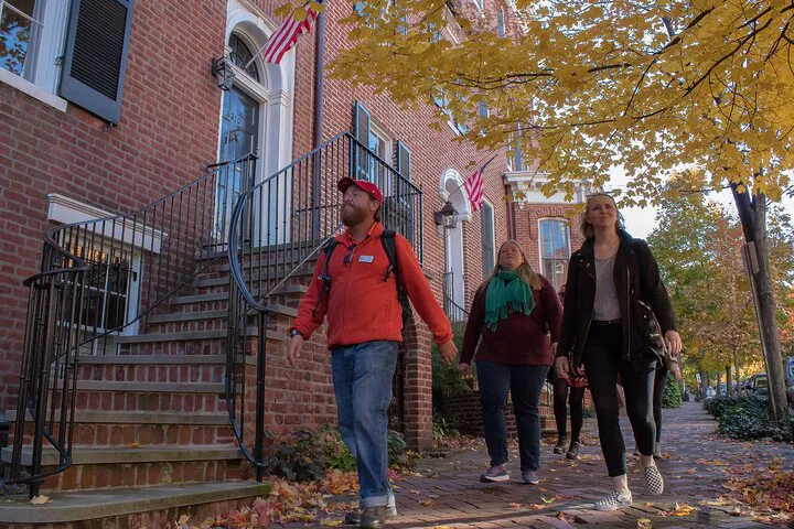 Georgetown History Tour: See Kennedy Homes & Hidden Gems