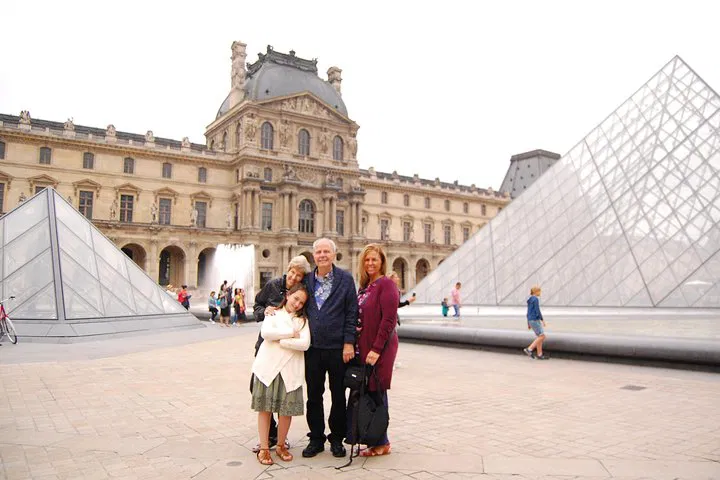 Parisian Landmarks: A Day of Art, History, and Iconic Views