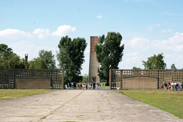 Sachsenhausen Memorial Tour: A Private Berlin Journey Through History