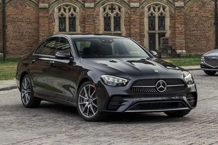 Stress-Free Glasgow Airport (GLA) to Greenock Port Private Transfer