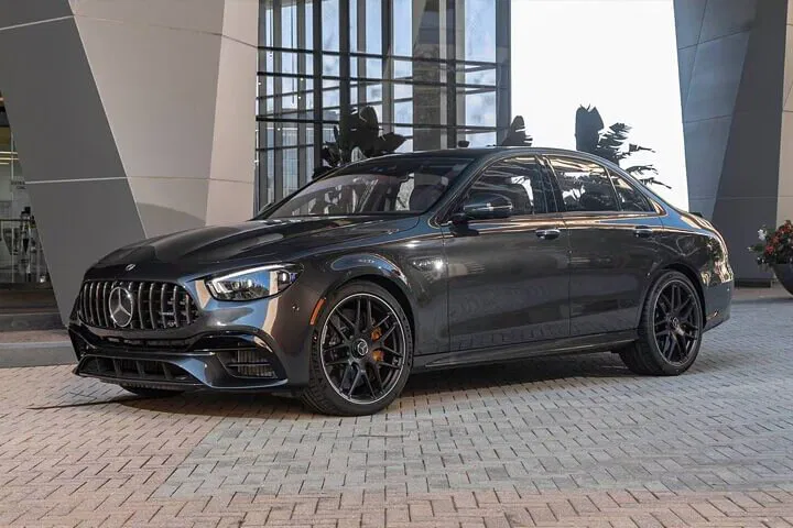 Effortless Airport Transfer: Private Sedan from Central London