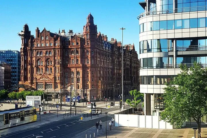 Uncover Manchester's Secrets: An Exclusive Local Expert Tour
