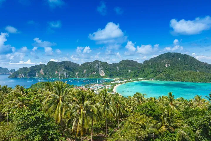Discover Paradise: Phi Phi Islands Speedboat Adventure with Snorkeling