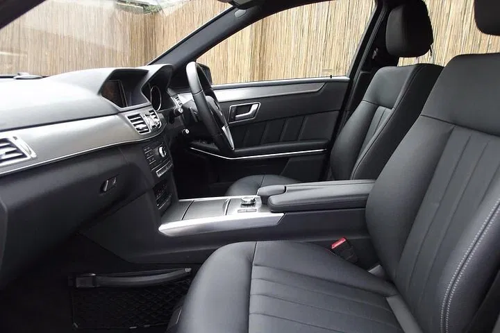 Arrive in Style: Dublin Airport to Conrad Hotel Private Transfer