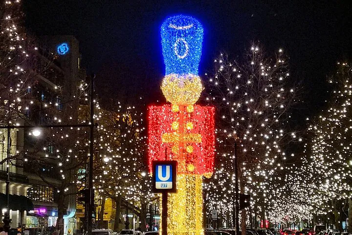 Berlin Christmas Magic: Lights Tour & Mulled Wine Delight!