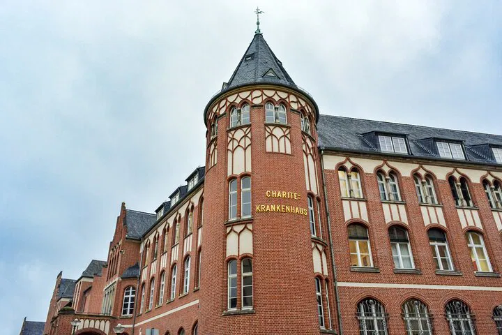 Berlin's Charité Hospital: Medical History Walking Tour