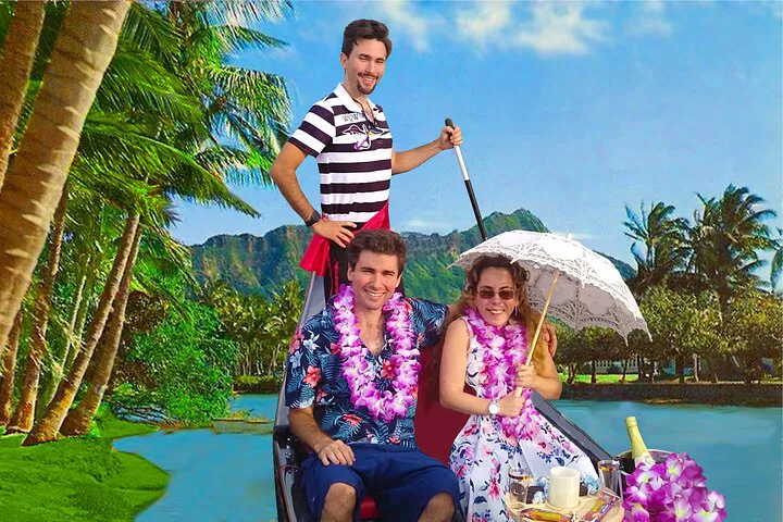 Waikiki Gondola Cruise: Glide Through Paradise