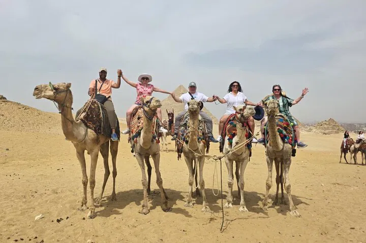 Uncover Cairo's Wonders: A Day Trip from Alexandria