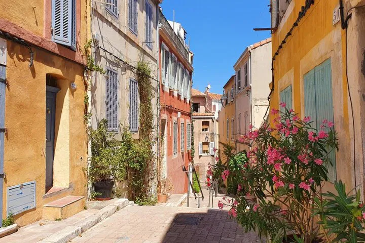 Unveiling Marseille's Soul: A Panier District Walking Adventure